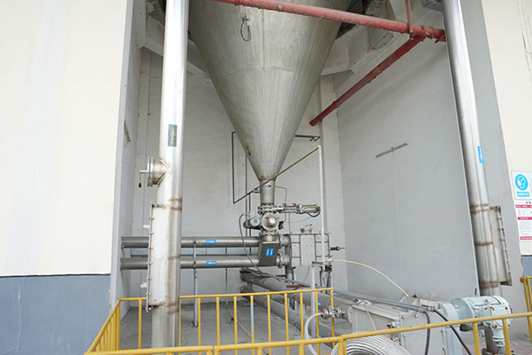 কাঁচামাল গুদাম